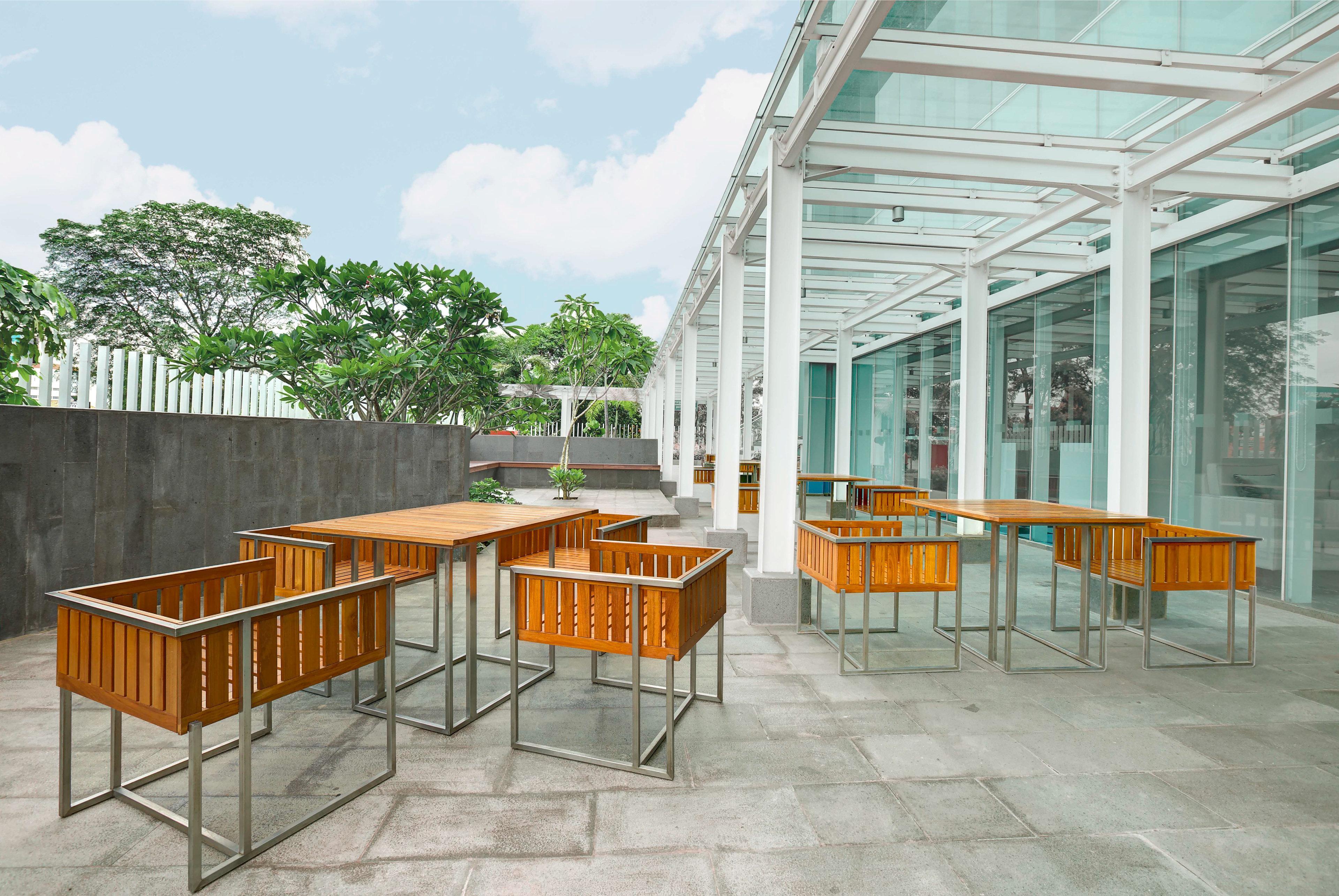 Holiday Inn Express Jakarta International Expo By Ihg Exterior photo